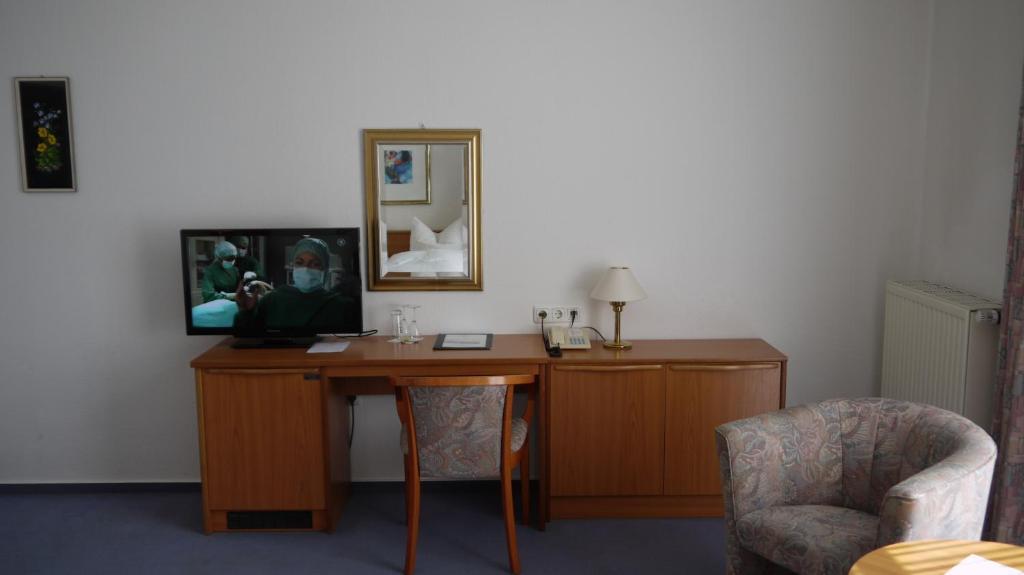 Thoeles Gaestehaus Garni Hotel Hoya Room photo