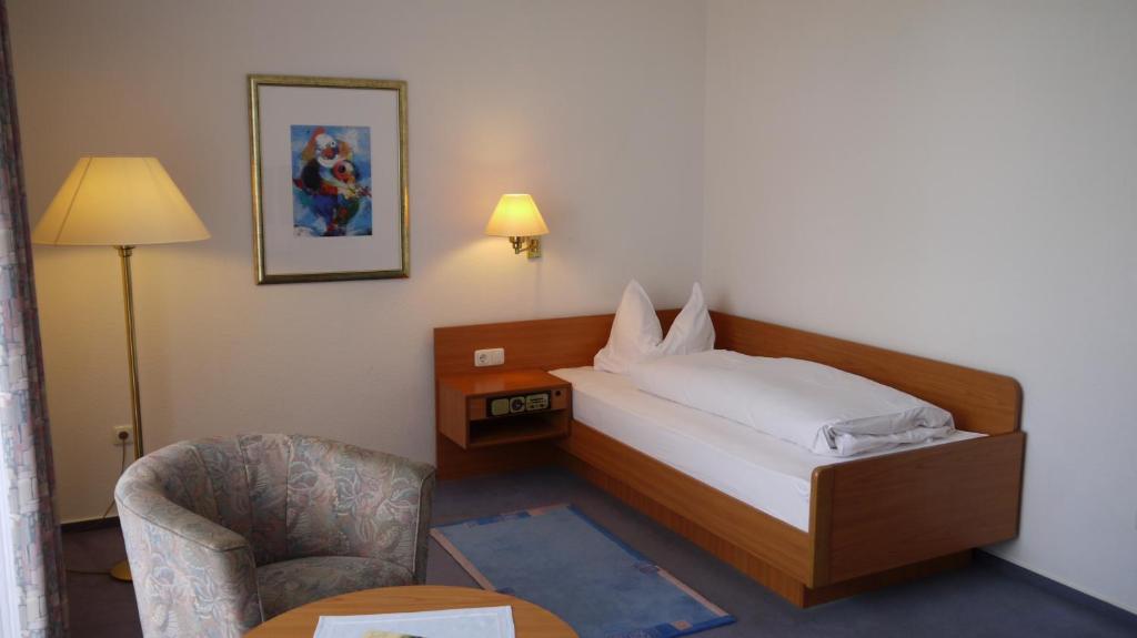 Thoeles Gaestehaus Garni Hotel Hoya Room photo